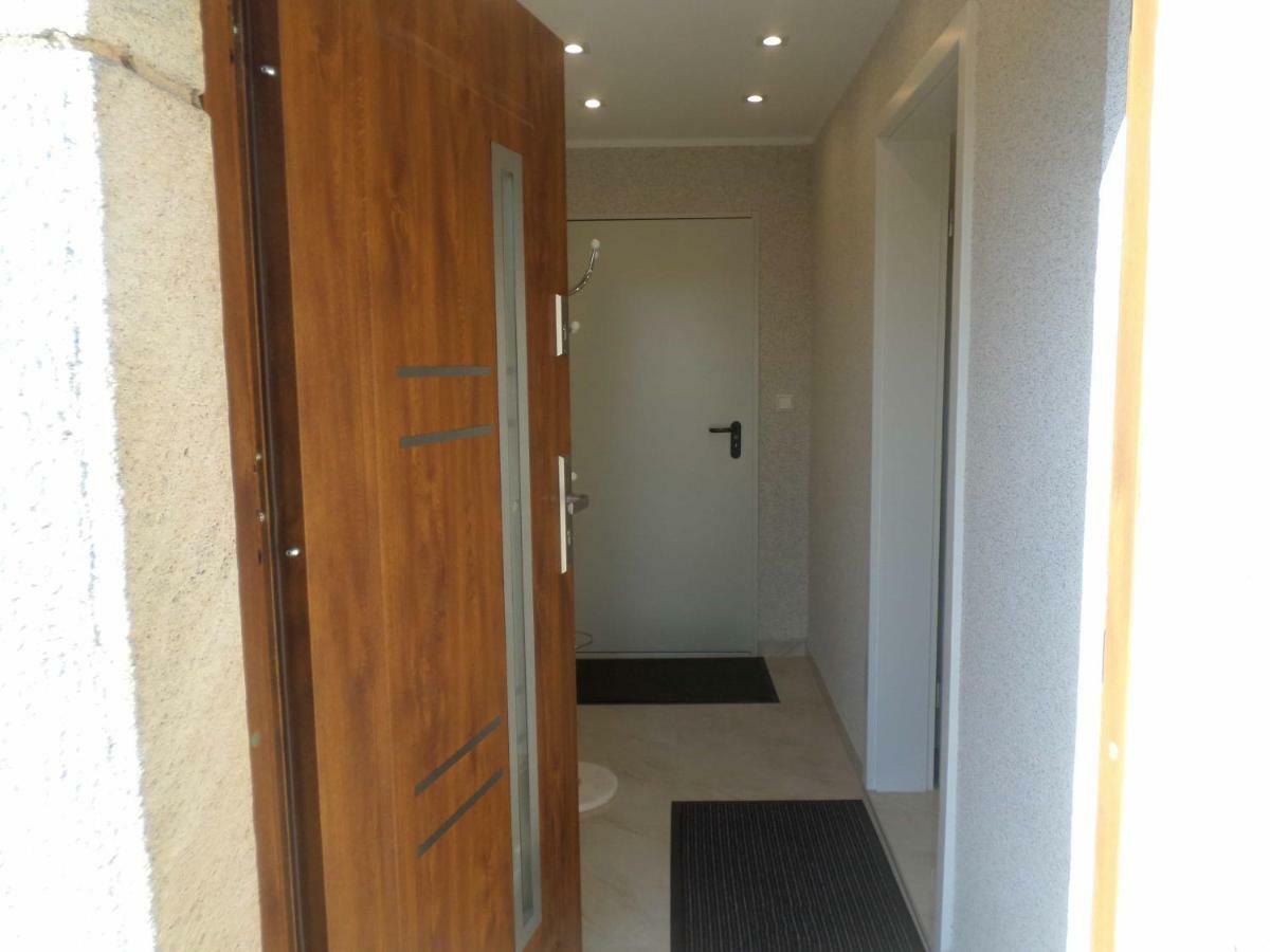Waldenbuch 1 Zi. Apartment Naehe Flughafen/Messe Stuttgart 24H מראה חיצוני תמונה